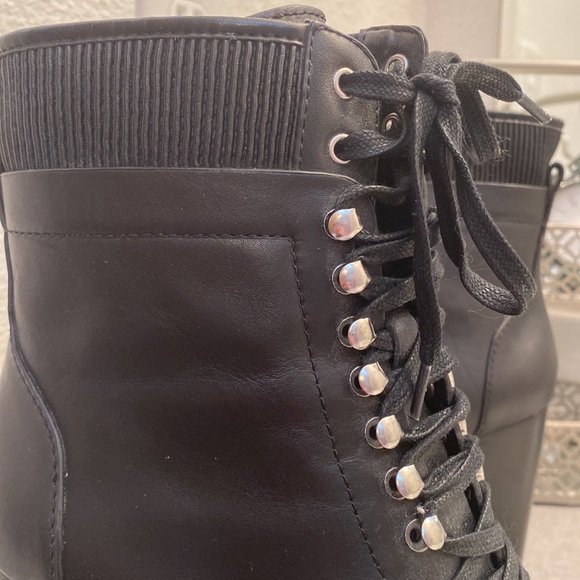 Vince Camuto Ermania Leather Bootie - Picture 3 of 7